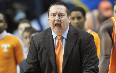 BREAKING NEWS: Former Tennessee coach Donnie Tyndall headed to GFW in Knoxville this Saturday